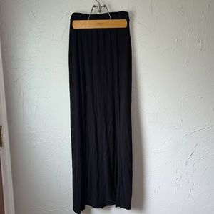 🧡 3/$25 High-waisted Maxi Skirt with Slits